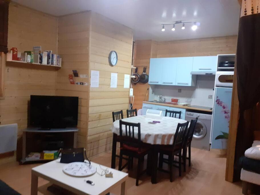 Appartement Face Au Thermes Et Au Calme Bagnères-de-Luchon Exteriér fotografie