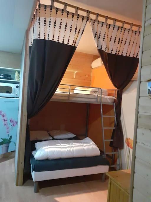 Appartement Face Au Thermes Et Au Calme Bagnères-de-Luchon Exteriér fotografie